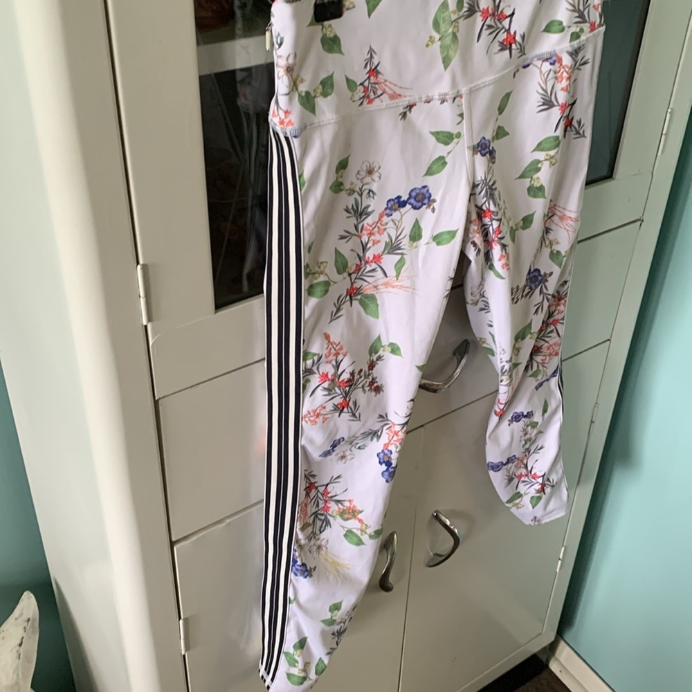 Athleta sz S Floral Leggings like new! - Picture 3 of 10